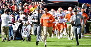 Monday Notebook: Scholarship numbers in flux, the Gamecocks await the Tigers
