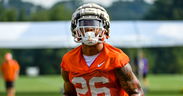 Former Clemson defender commits to SEC school
