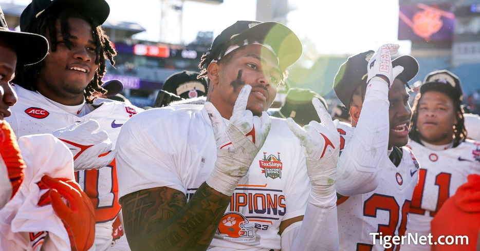 Burning questions for Clemson's defense heading into August camp