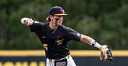Conference freshman of year commits to Clemson
