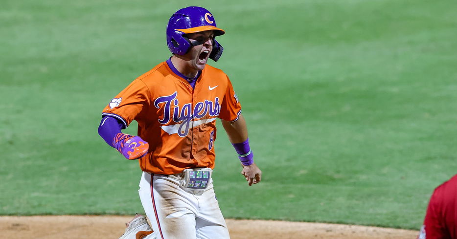 Durham delight: Clemson holds on to advance ACC semifinal in thriller over Wolfpack