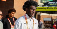 4-star safety announces commitment date, has Clemson as finalist
